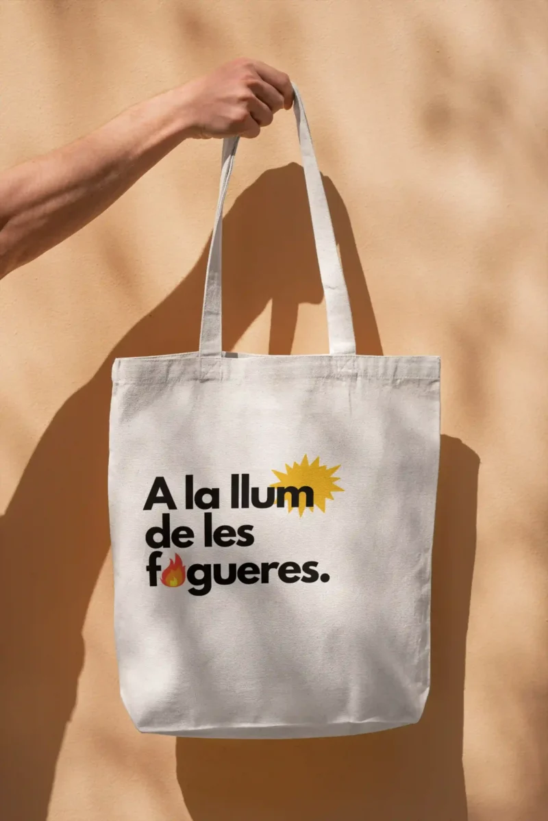 A la llum de les fogueres.